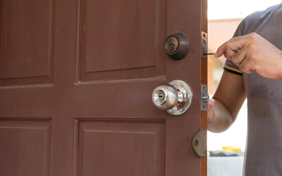 ouverture d'une porte Villeparisis